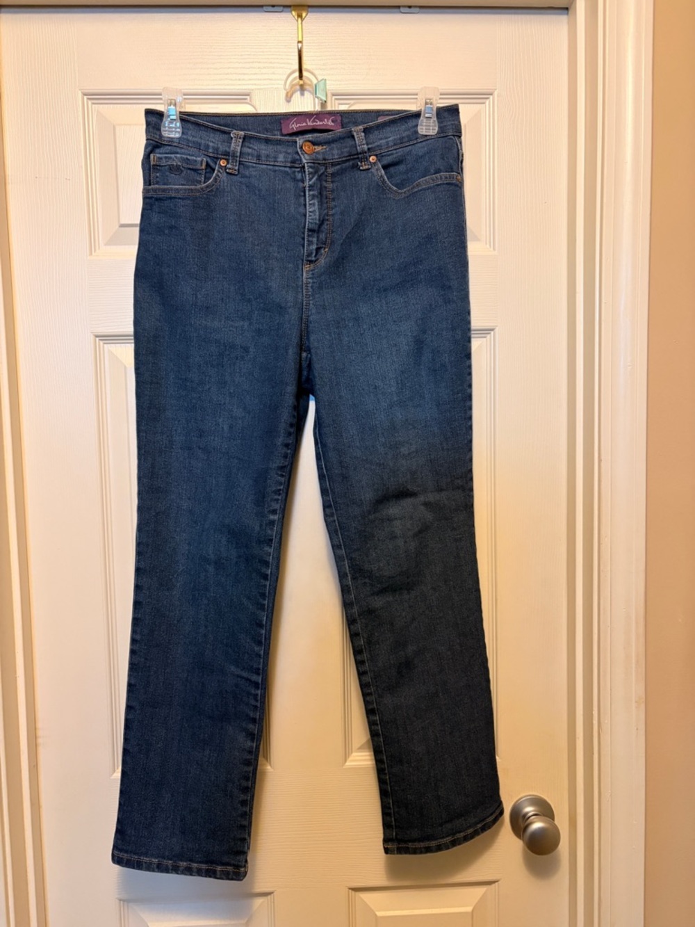 Gloria Vanderbilt Women's Dark Wash Straight-Leg Jeans